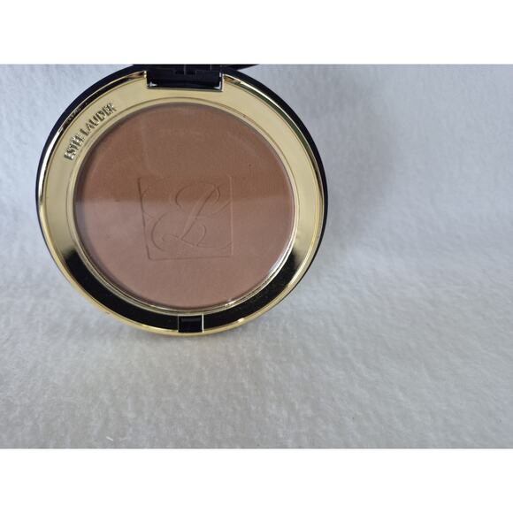 Estee Lauder Pressed Powder Lucidity Translucent DEEP 05 .4 oz Makeup Rare - Picture 2 of 5